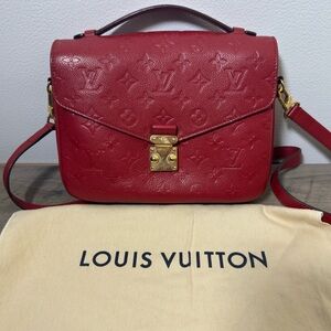 Louis Vuitton Red Pochette Metis in Empriente Leather